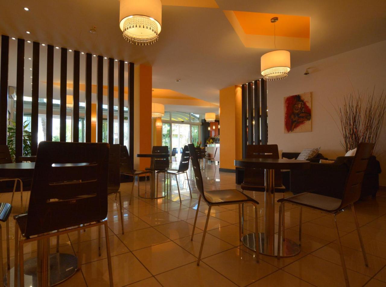Hotel Orly Cesenatico Eksteriør billede