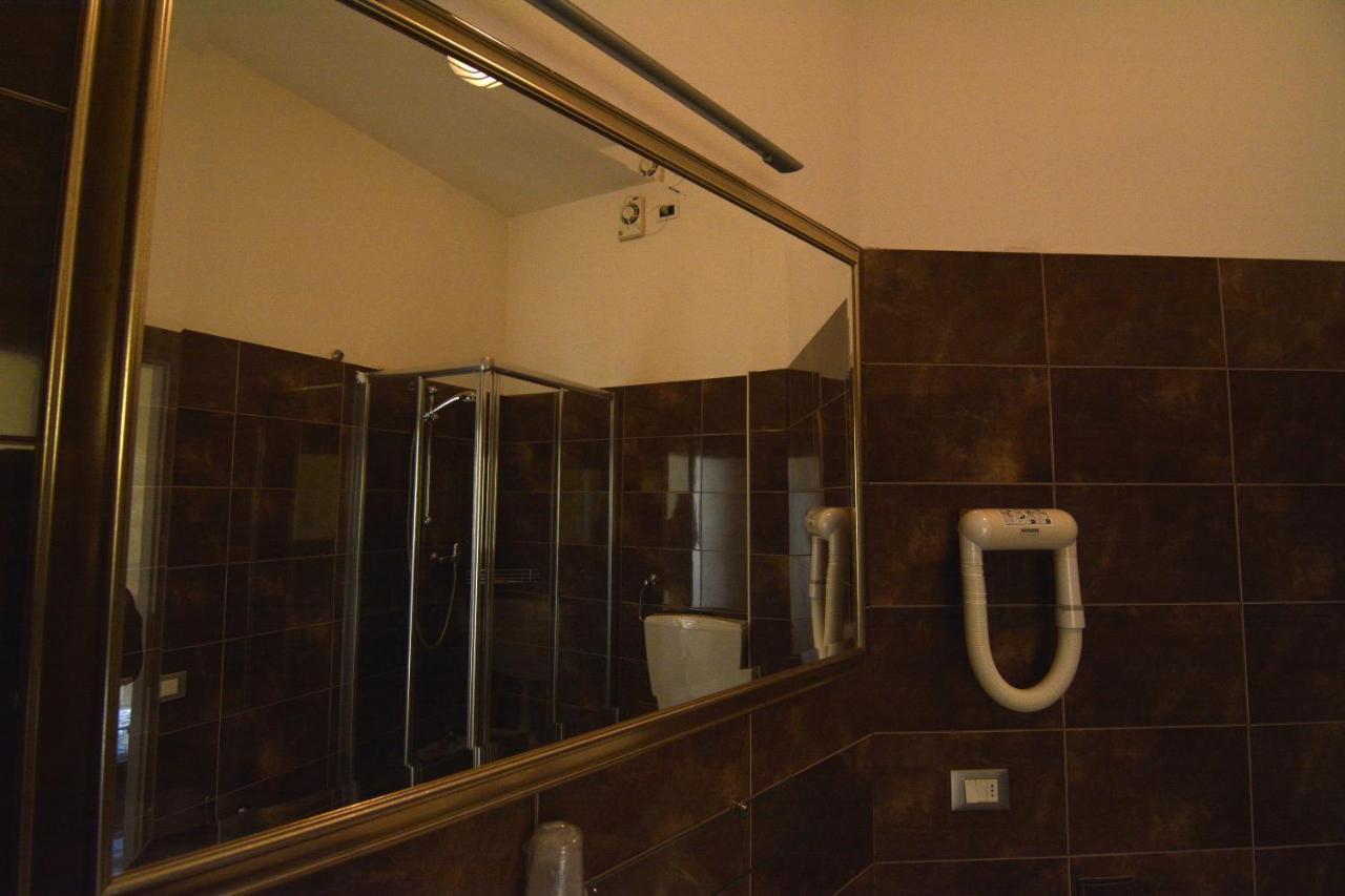 Hotel Orly Cesenatico Eksteriør billede
