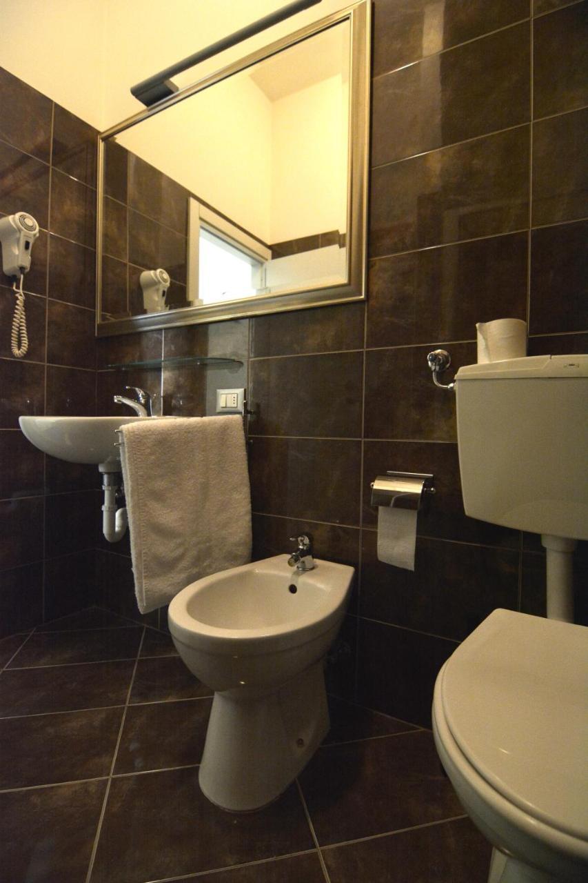 Hotel Orly Cesenatico Eksteriør billede