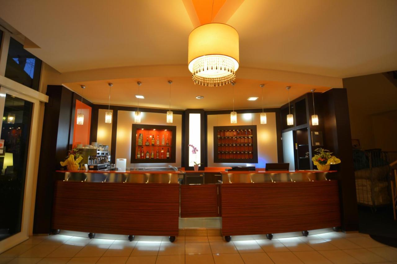Hotel Orly Cesenatico Eksteriør billede